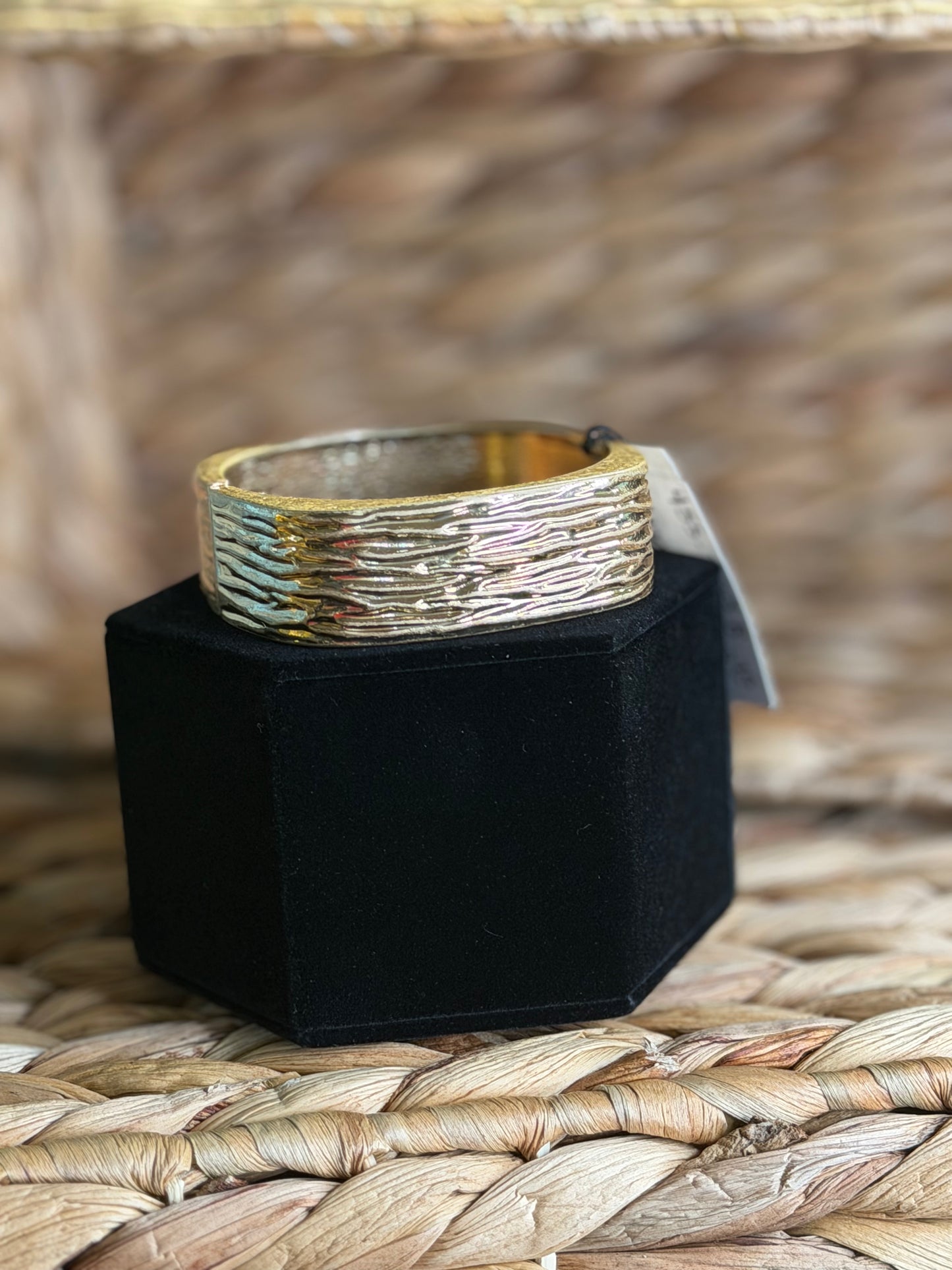 Hinge square bangle bracelet