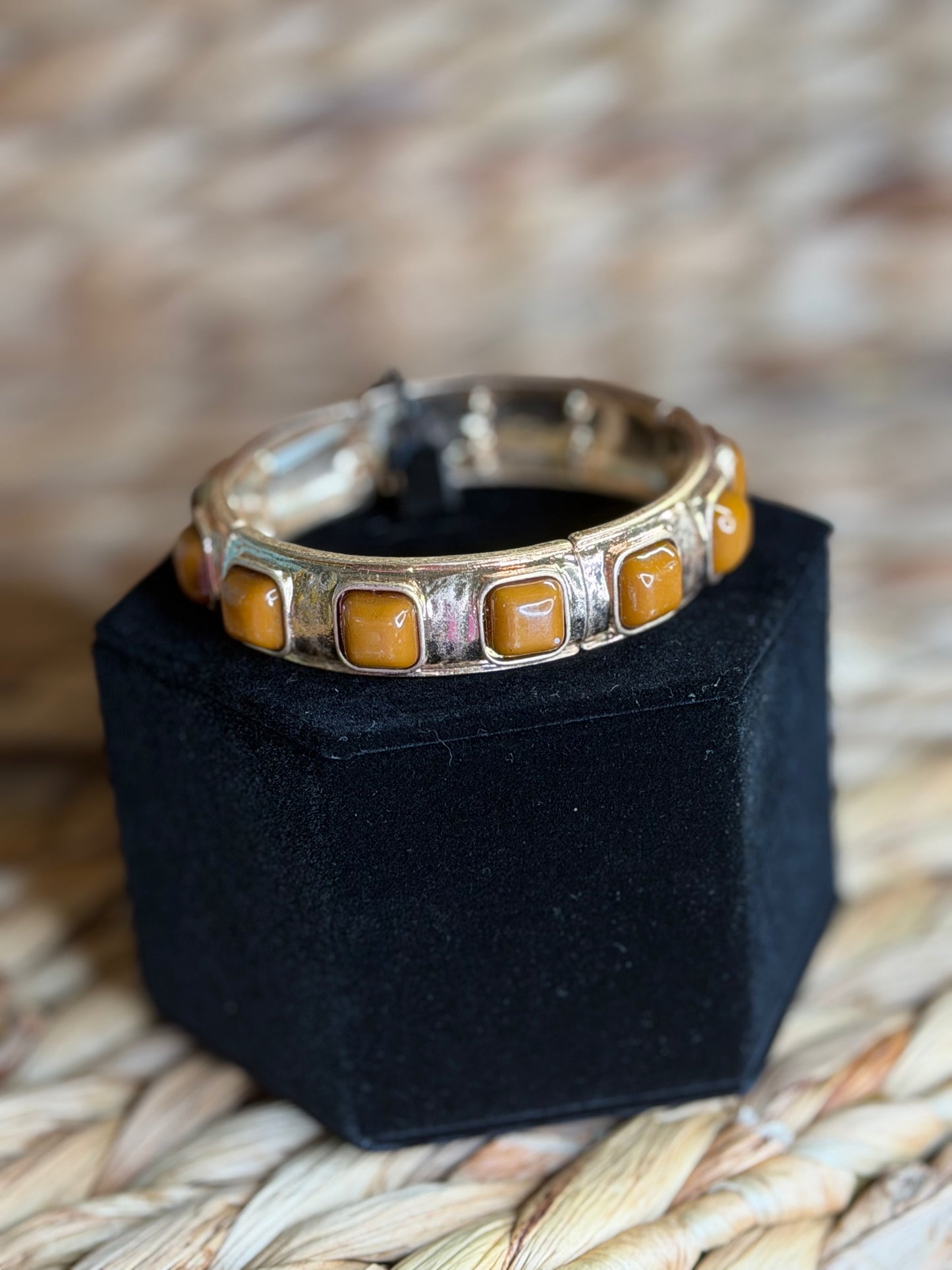 Stretchy gold bracelet with brown square stones