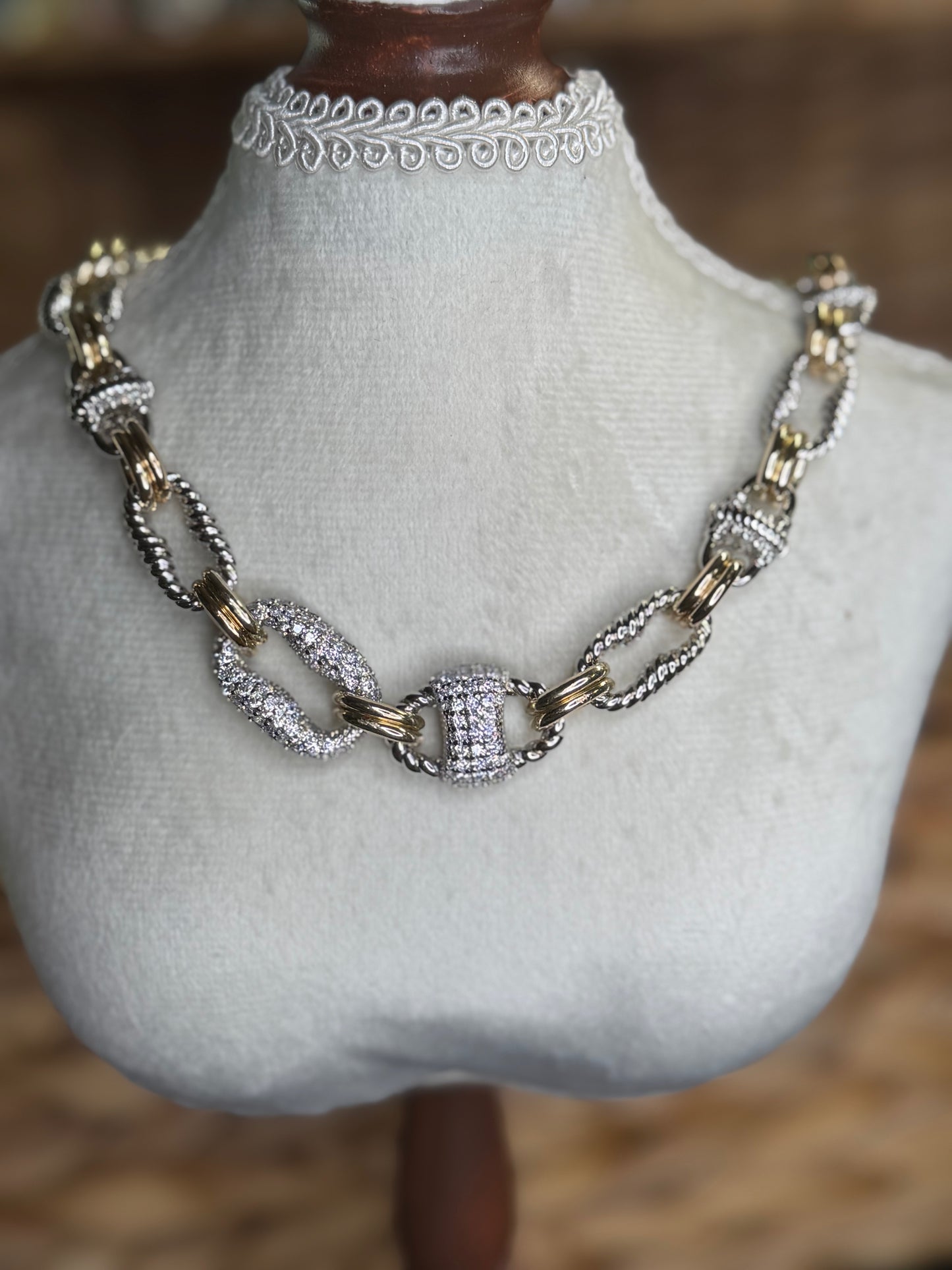2 tone link necklace with pavé