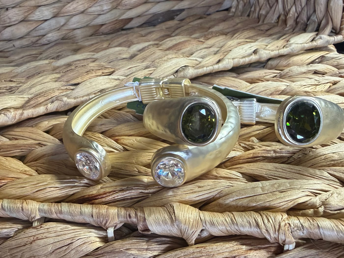 Gold hinged bangle bracelet