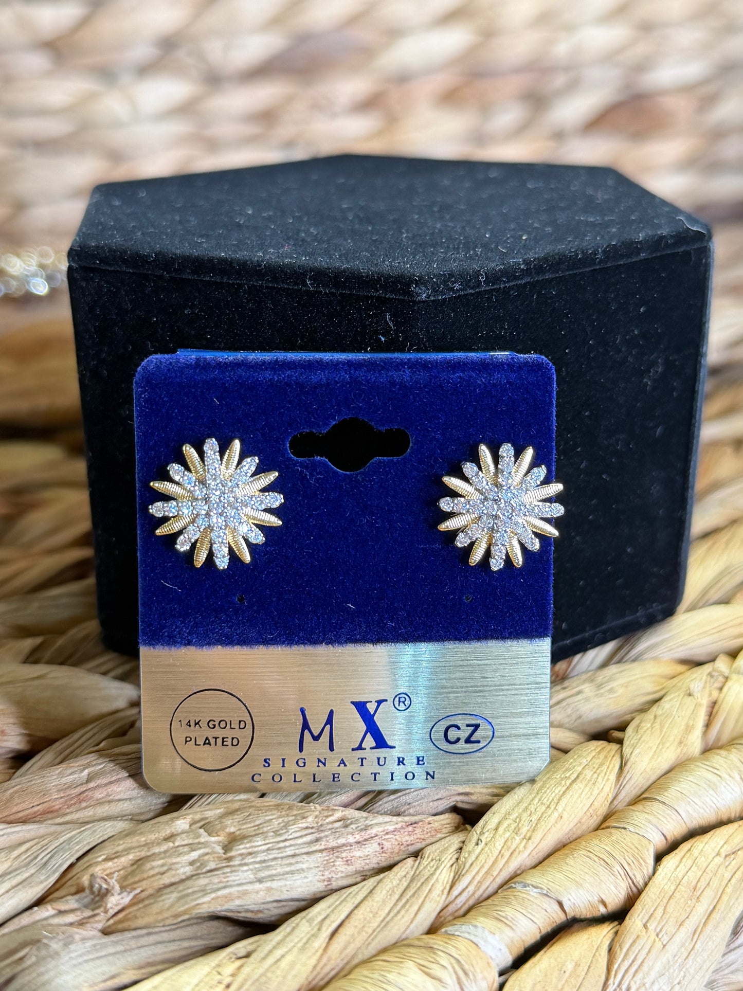 2 tone star earrings